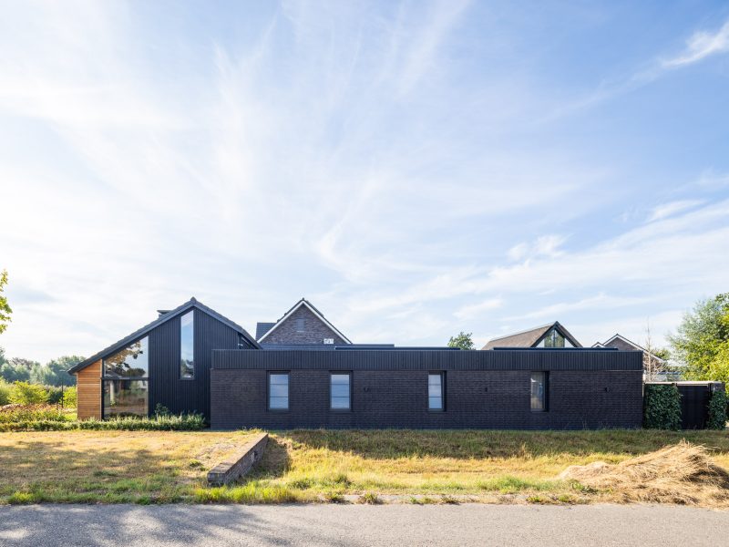 Alternative view of Nieuwbouw woonhuis Esch